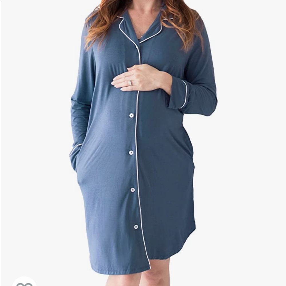 Kindred Bravely Blue Button Down Gown Maternity Postpartum
